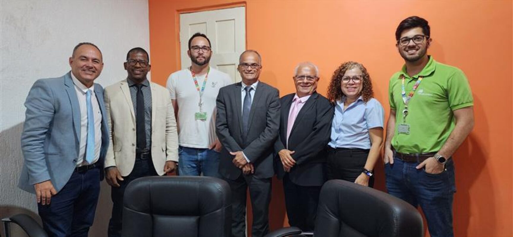 Vereadores fazem reunião com a Coelba para cobrar qualidade na oferta de energia