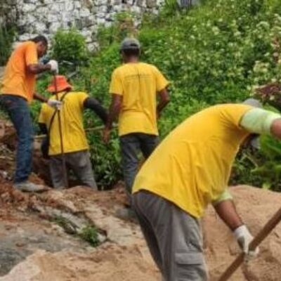 EDERJÚNIOR: Serviços são executados no Alto de São Sebastião, à pedido do vereador