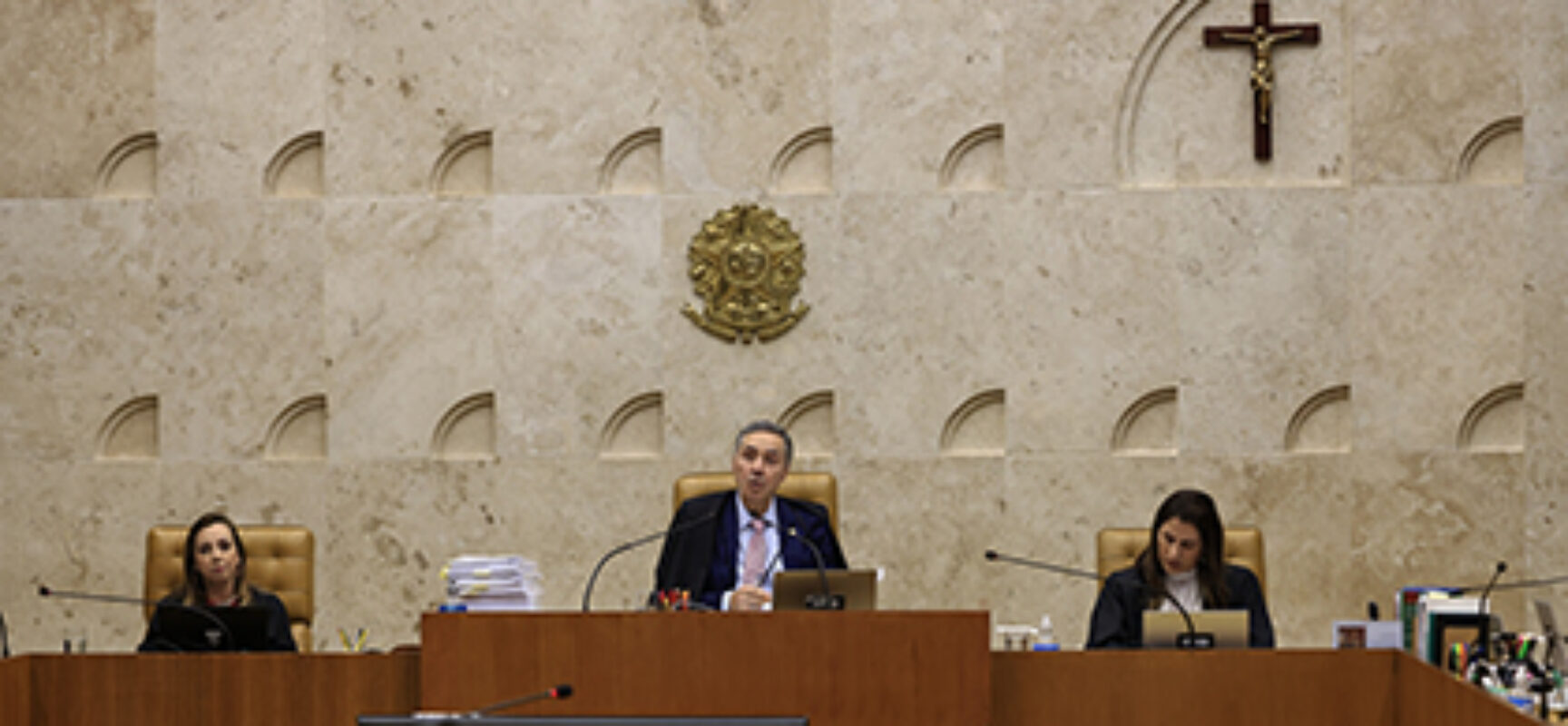 STF lembra avanços nos direitos das mulheres em sessão plenária especial