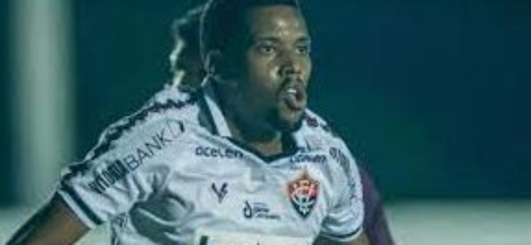 Vitória vence o Barcelona de Ilhéus e abre vantagem na semifinal do Baianão