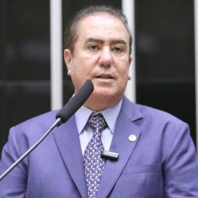 Projeto obriga escolas a disponibilizar informações sobre o direito à educação especial