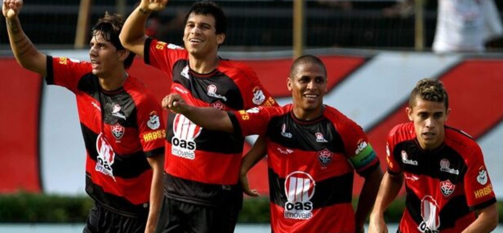 1º BA x VI da final do Baianão: Leão devora o peixe