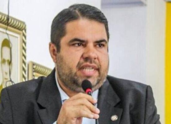 Justiça Eleitoral condena prefeito do PP por propaganda antecipada
