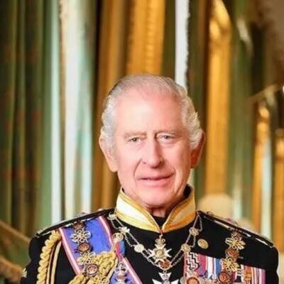 Rei Charles III apresenta piora no estado de saúde