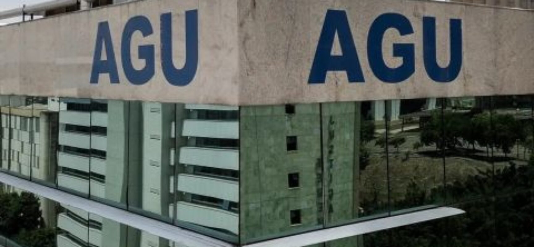 AGU recorre ao STF para derrubar desoneração de setores e municípios