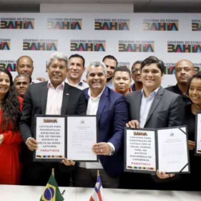 Jerônimo anuncia obras de pavimentação e educação para o município de Paratinga
