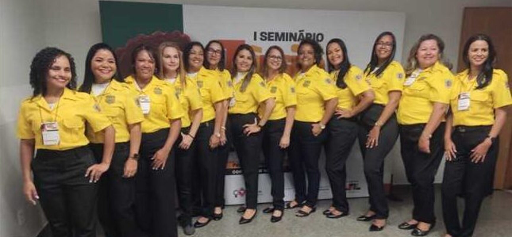 As agentes de trânsito de Ilhéus participam do Trânsito para Elas, em Brasília