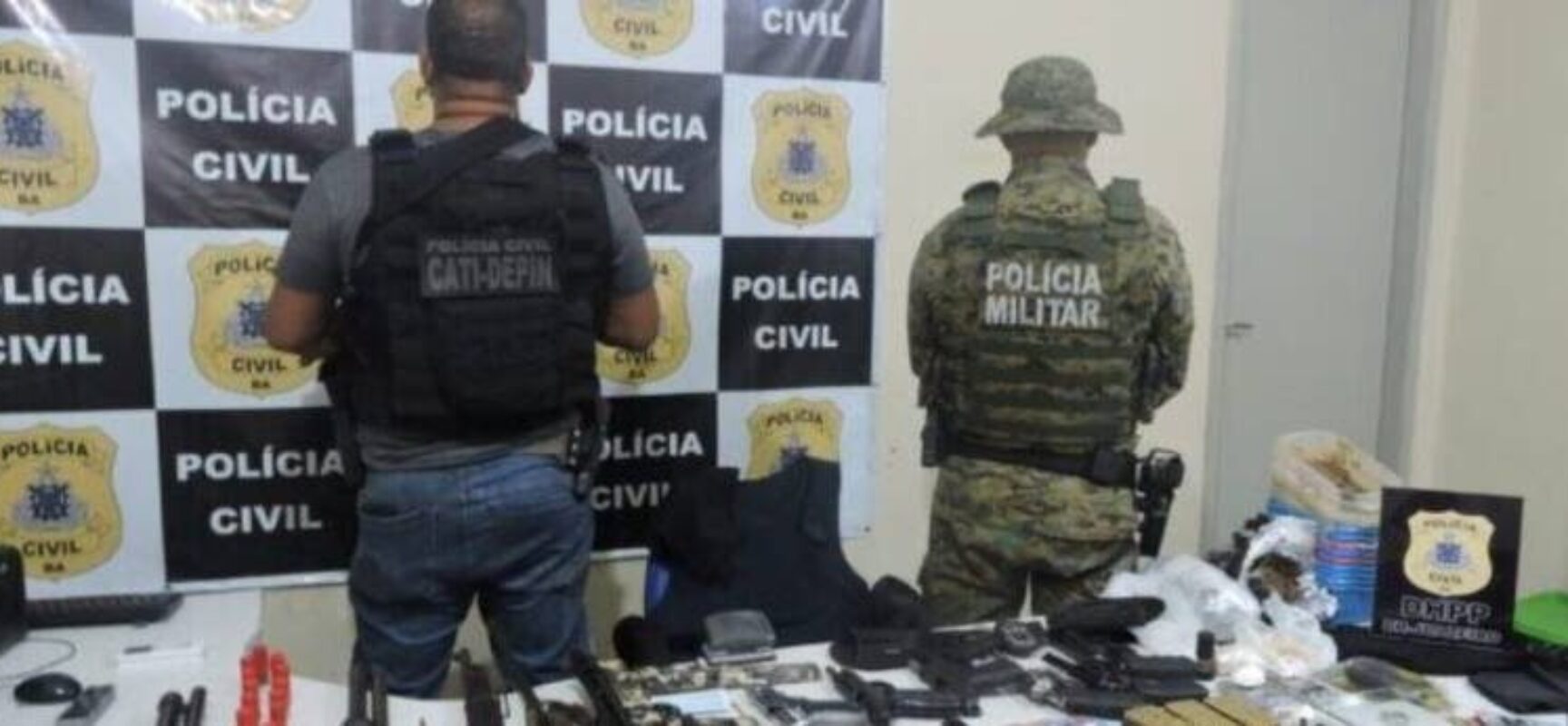 Cipe Caatinga e DHPP apreendem 11 armas de fogo na região Norte da Bahia
