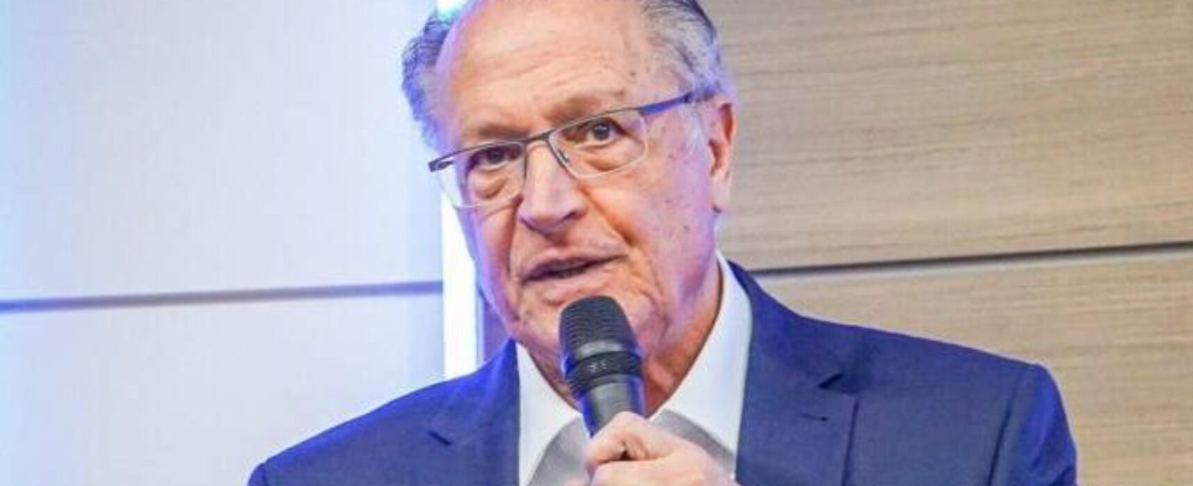 Alckmin cobra agilidade do Congresso para aprovar auxílio a afetados pelo tarifaço