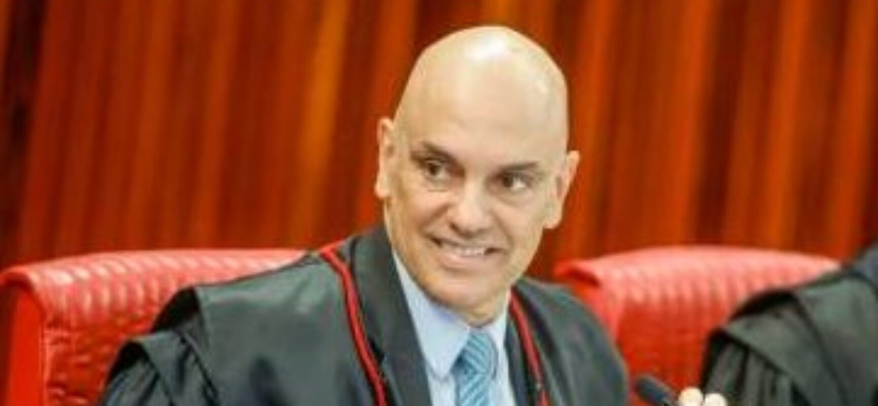 Moraes se despede da presidência do TSE após dois anos no cargo