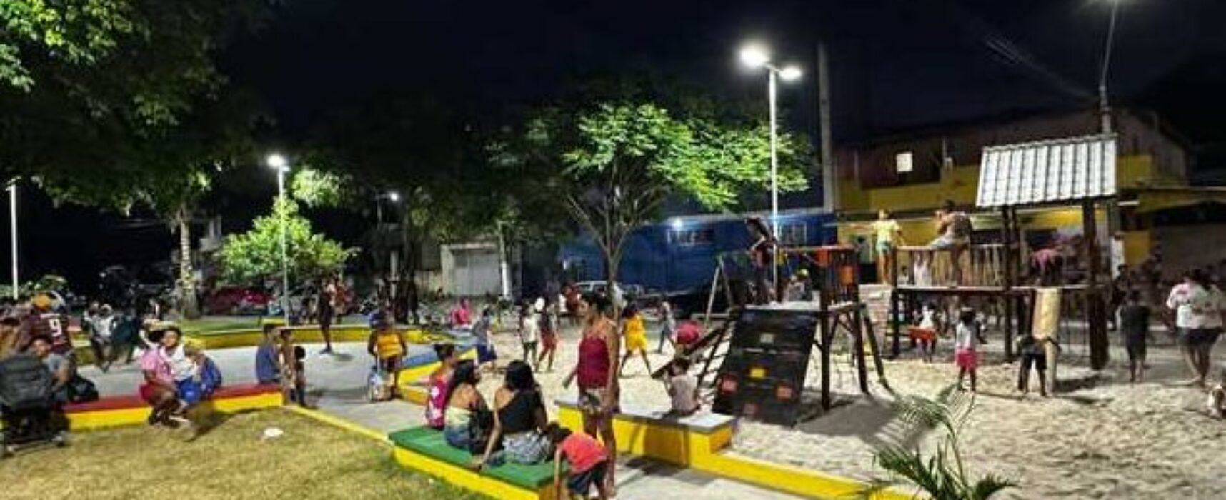 Entrega da Nova Pracinha do Vilela requalificada, no bairro Teotônio Vilela