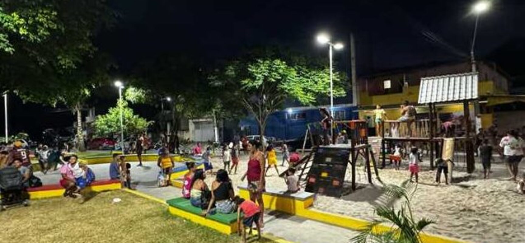 Entrega da Nova Pracinha do Vilela requalificada, no bairro Teotônio Vilela