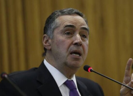 Barroso: “Inteligência artificial poderá escrever sentenças ’em breve’”