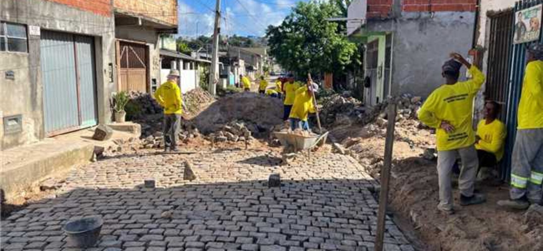 Apesar das chuvas, Ilhéus continua recebendo ações de recuperação das vias