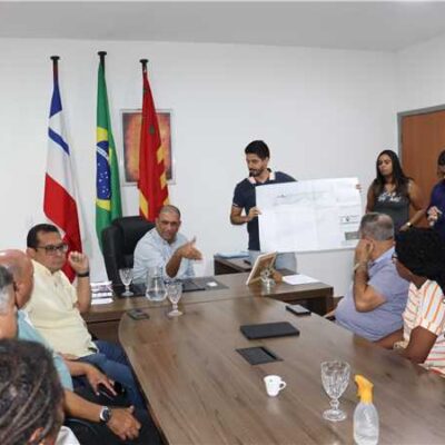 Com ordem de serviço assinada, comunidade do Alto da Tapera vai receber obras de infraestrutura