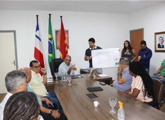 Com ordem de serviço assinada, comunidade do Alto da Tapera vai receber obras de infraestrutura