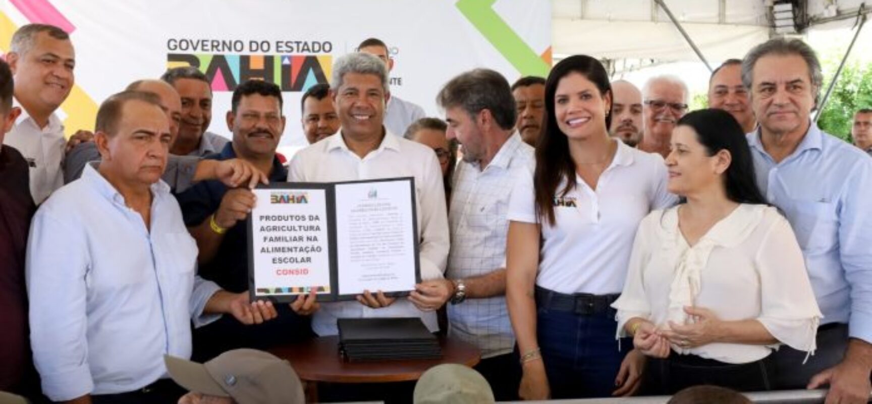 Estudantes da rede pública no oeste baiano passam a ter produtos da agricultura familiar na alimentação escolar