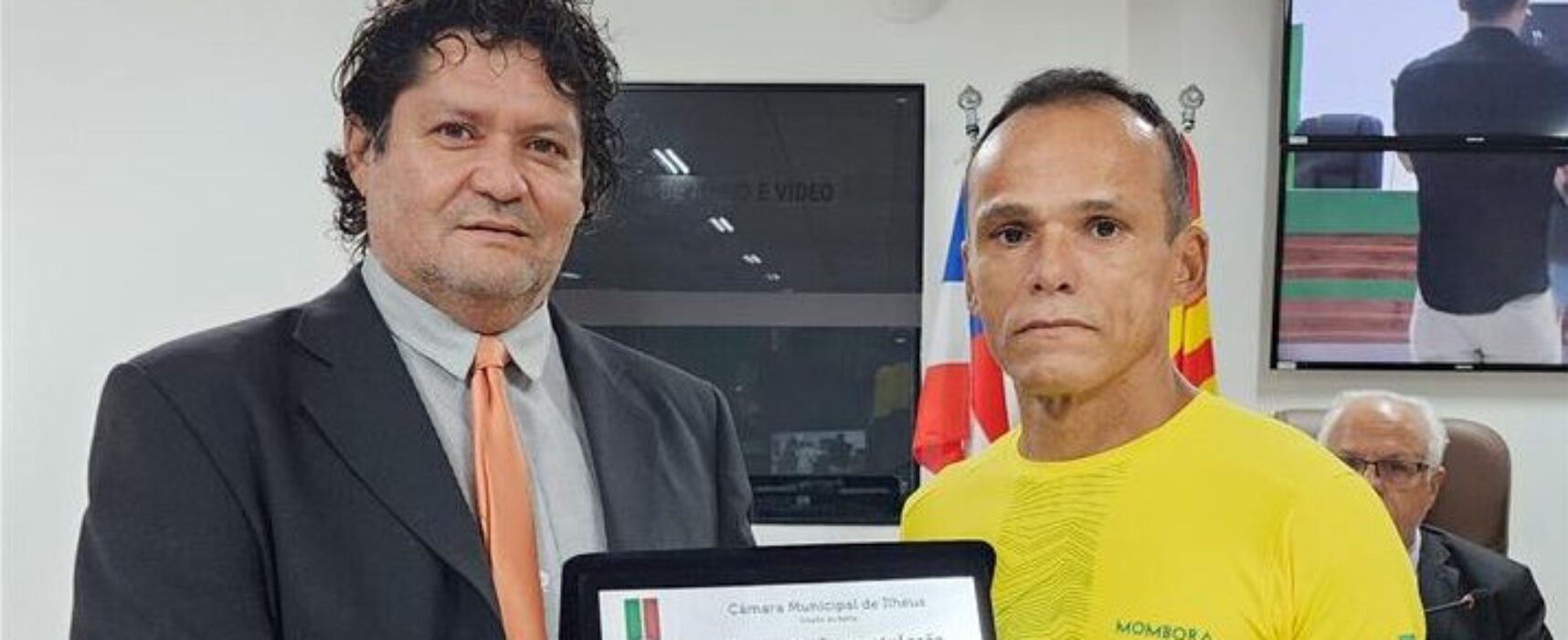 Câmara de Ilhéus entrega Moção de Aplausos e Congratulações ao Vice-Campeão Internacional de Skyrunning