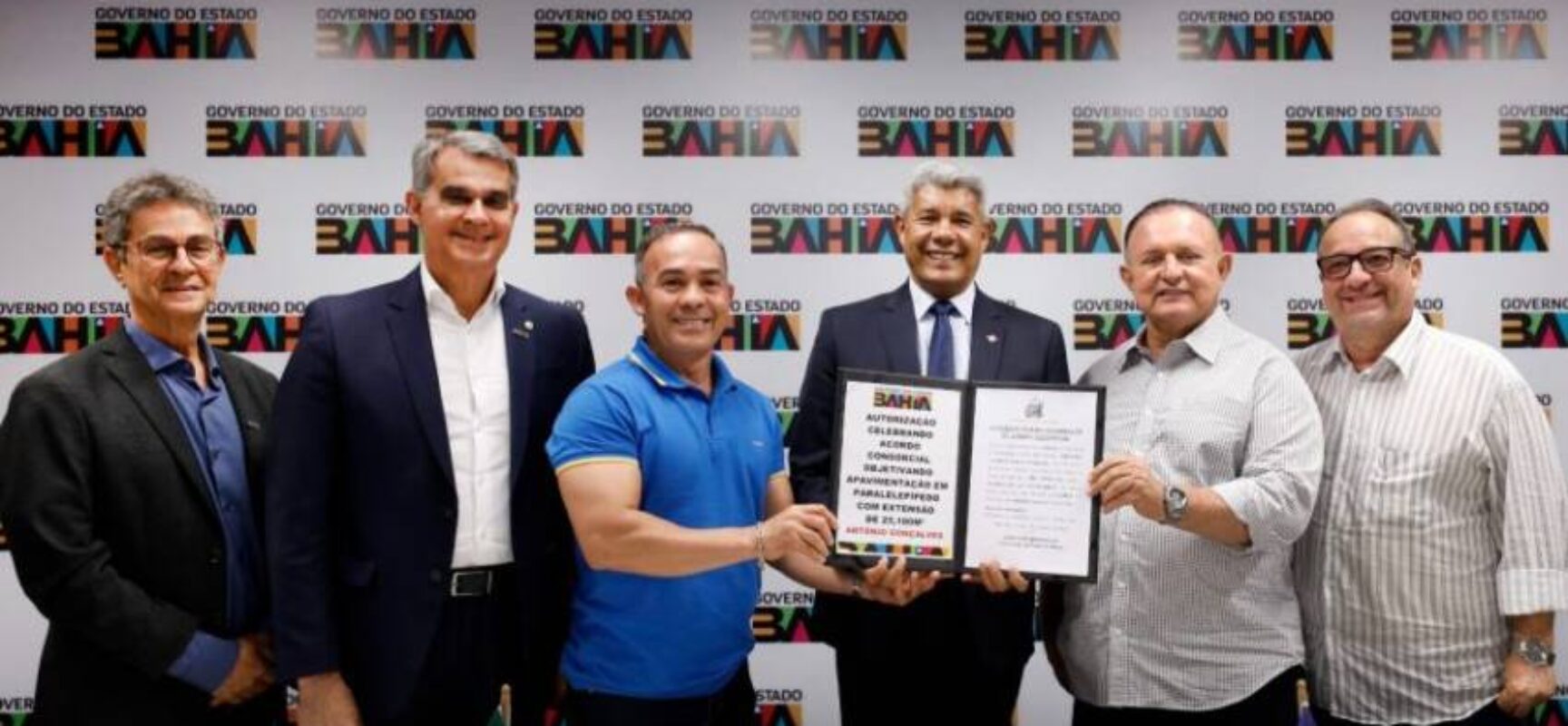 Na capital, Governo do Estado autoriza pacote de obras em diversas áreas para cinco municípios baianos