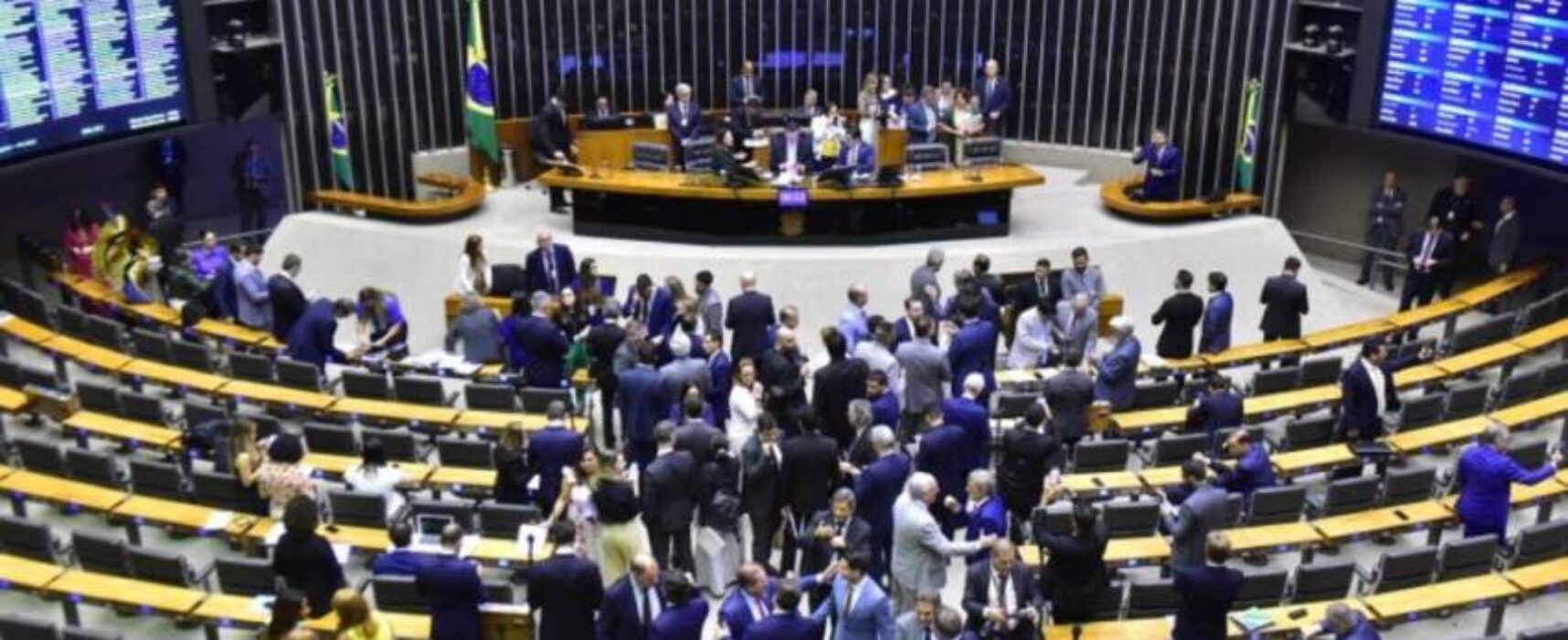 Congresso aprova novas regras para pagamento de emendas parlamentares