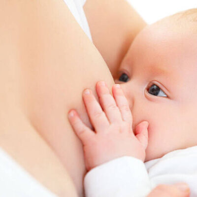 VEREADOR EDERJÚNIOR parabeniza todas as mães neste domingo, em especial a sua própria genitora e sua esposa