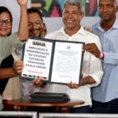 Governo anuncia novos investimentos e faz entregas em Ibirapuã