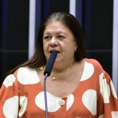 Comissão aprova projeto que amplia prazo para denunciar violência doméstica