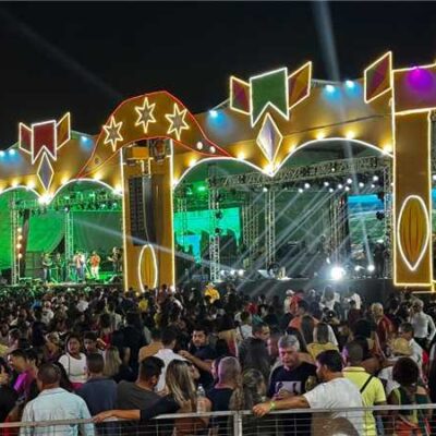 Primeiro dia, milhares de pessoas, muita emoção! Essa foi a primeira noite do Viva Ilhéus 490 Anos!