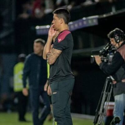 Carpini cita erro de marcação e falta de efetividade do Vitória em derrota para o Bragantino