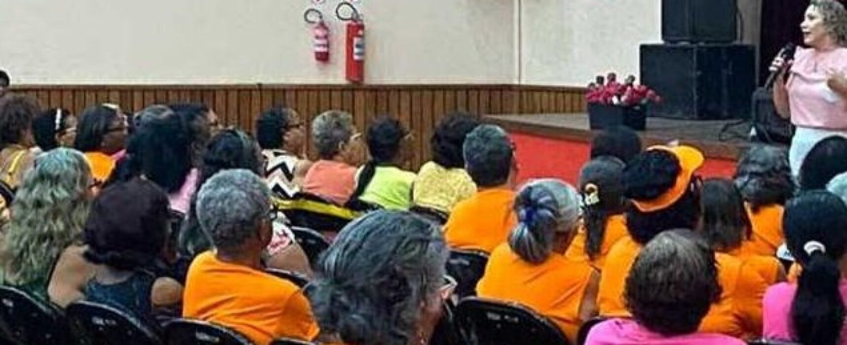 Prefeitura de Ilhéus promove conscientização sobre violência contra idosos no Junho Violeta