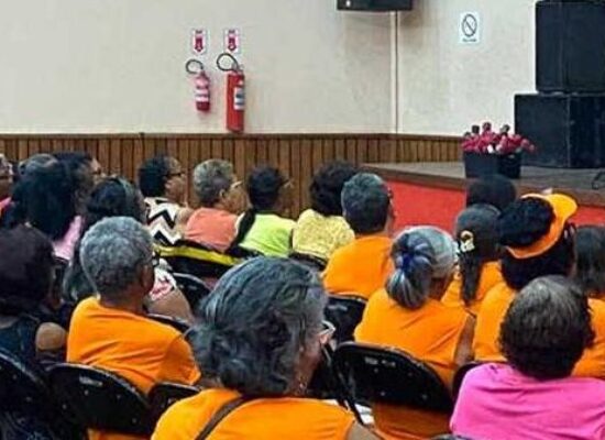 Prefeitura de Ilhéus promove conscientização sobre violência contra idosos no Junho Violeta