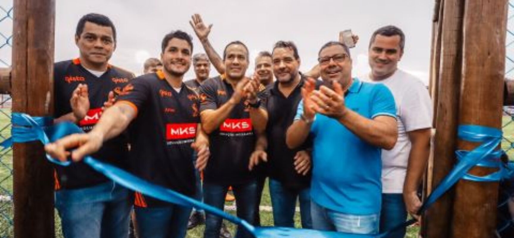 Prefeitura inaugura complexo em São Cristóvão com campo e outros espaços