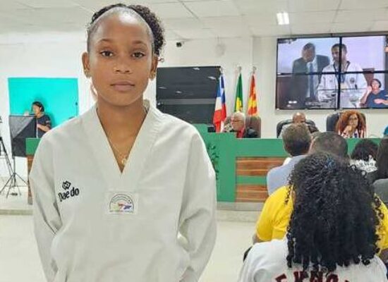 Câmara destaca conquista de Luara na Copa do Nordeste de Taekwondo