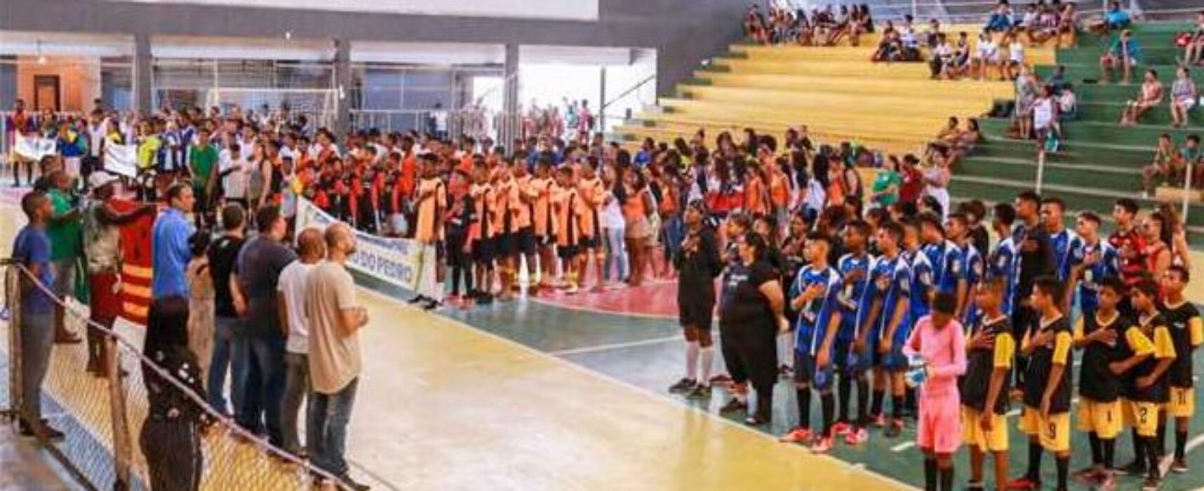 EDERJÚNIOR cobra do executivo cadastramento do município no Programa Esporte e Lazer, PELC), do Governo Federal