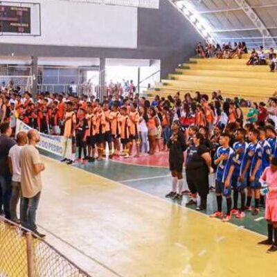 EDERJÚNIOR cobra do executivo cadastramento do município no Programa Esporte e Lazer, PELC), do Governo Federal