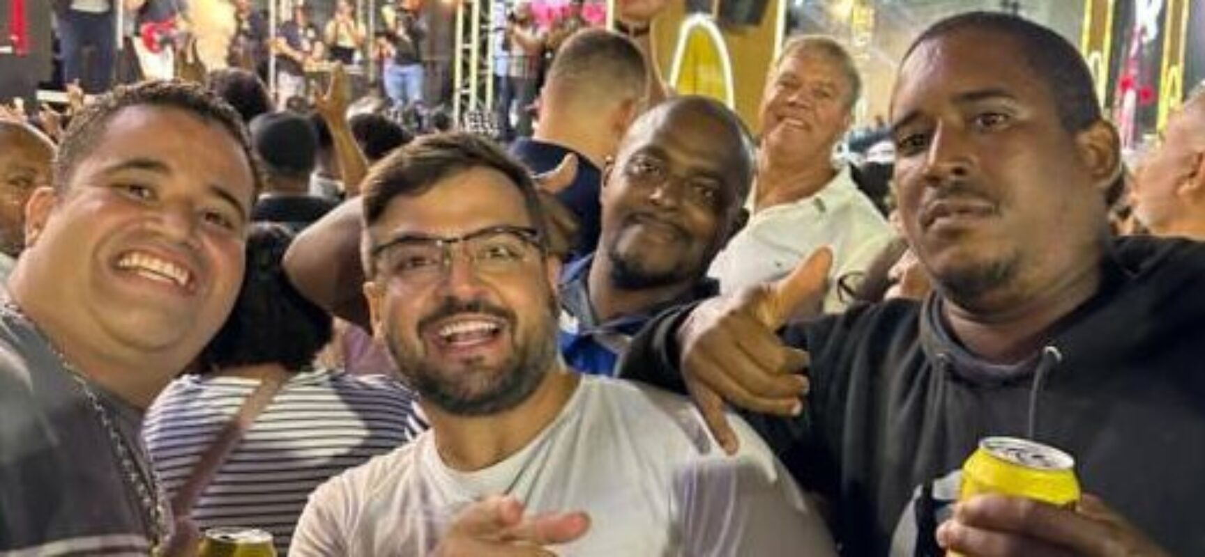 Valderico Júnior sente apreço popular em primeira noite do Viva Ilhéus