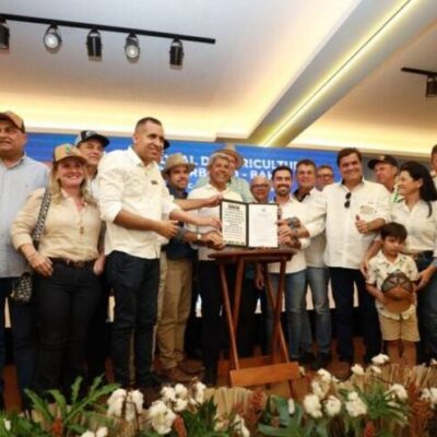 Governador visita primeiro dia da Bahia Farm Show, em Luís Eduardo Magalhães, e lança nova etapa do programa de agricultura de baixo carbono