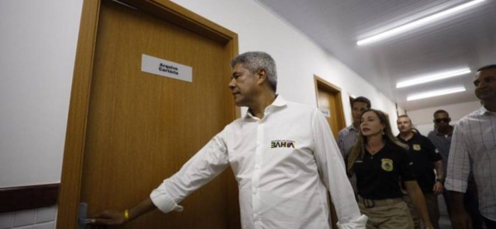 Mais educação e segurança: Governo do Estado entrega obras em Planalto, quarta cidade visitada no sudoeste da Bahia