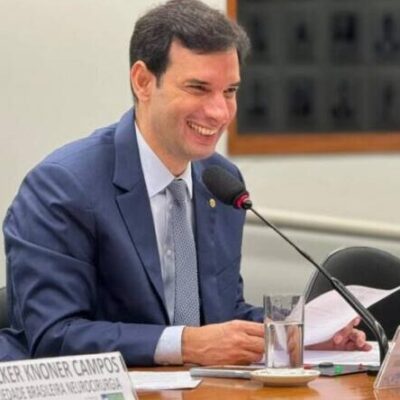 Com voto favorável de Leo Prates, piso salarial dos farmacêuticos é aprovado em comissão da Câmara