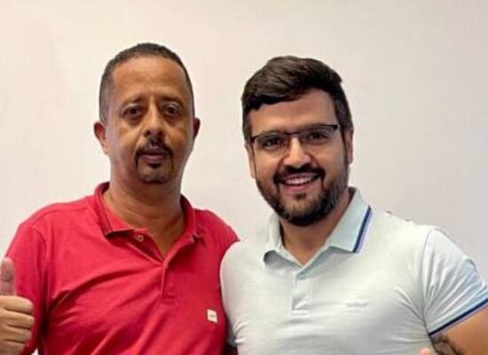 A liderança MANZO parabeniza VALDERICO JUNIOR por mais um ano de vida.