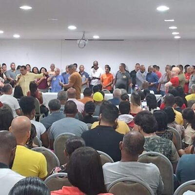 Bento Lima reúne-se com vereadores e lideranças políticas de Ilhéus