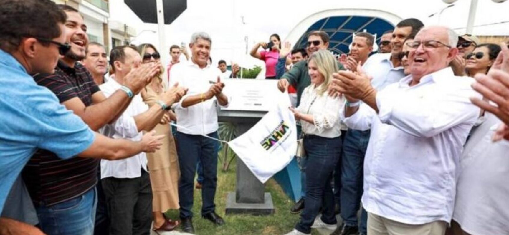 Malhada de Pedras tem domingo de entregas de obras do Governo do Estado