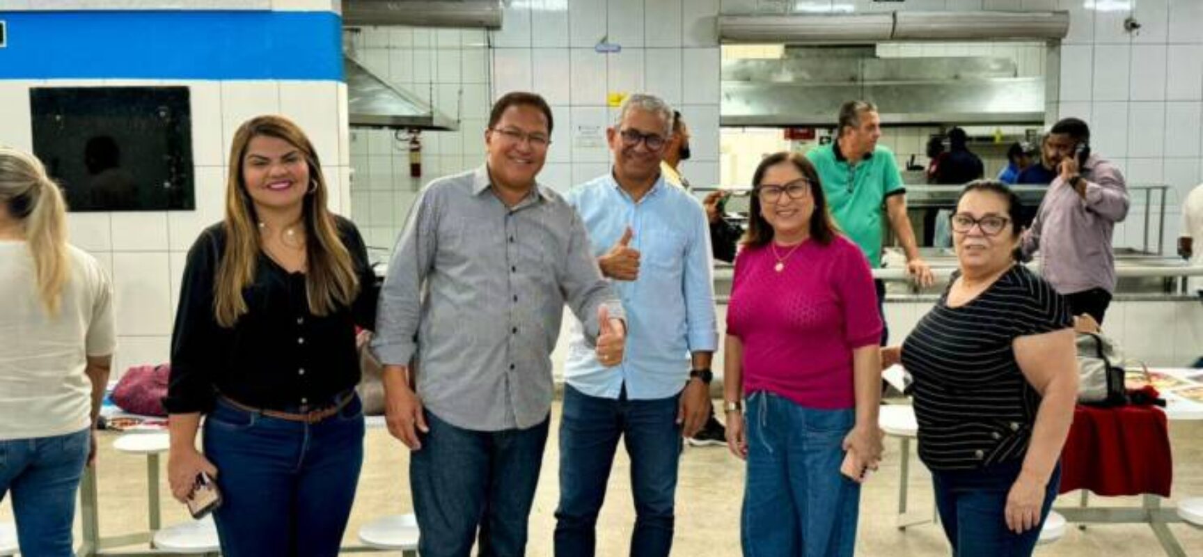 Prefeito Augusto Castro vistoria Restaurante Popular antes da reabertura amanhã