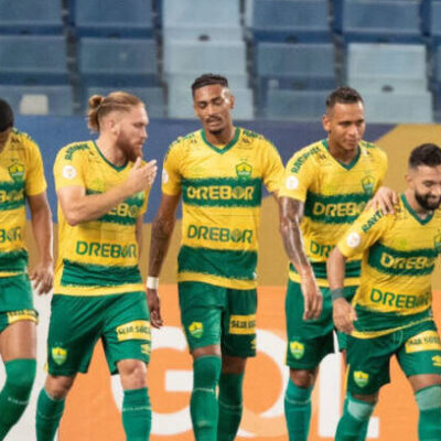 Vitória empata com o Cuiabá fora de casa e segue sem vencer na Série A