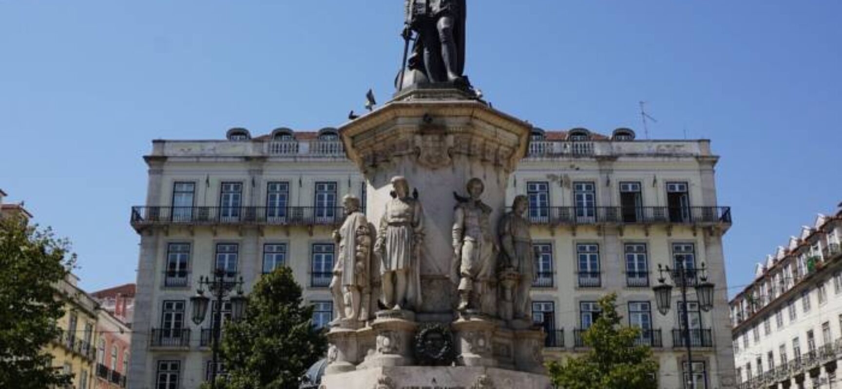 “500 anos de Camões”: O poeta que escreveu para eternidade