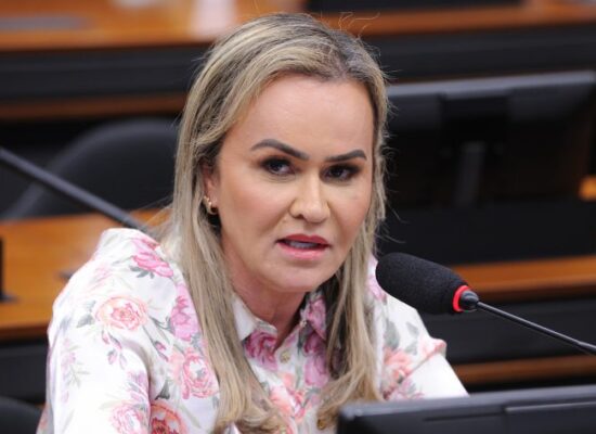 Comissão aprova proposta que ajusta linguagem do ECA à legislação recente  Fonte: Agência Câmara de Notícias