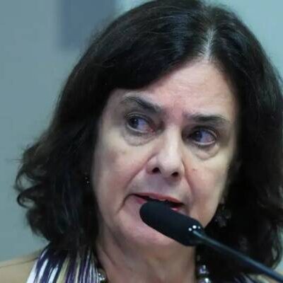 “Estamos muito aquém do que se faz nas redes de direita”, diz ministra Nísia Trindade