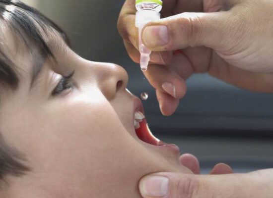 Brasil avança na vacinação infantil e deixa ranking dos países com menor cobertura vacinal