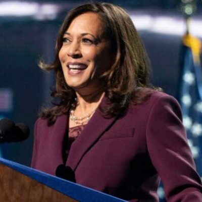 Kamala Harris afirma que Trump tem aliados extremistas e que o republicano trará um retrocesso aos EUA