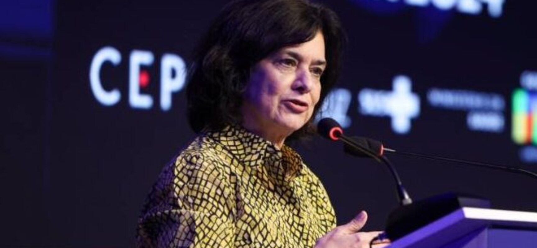 Ministra da Saúde afirma que Brasil tem capacidade de enfrentar nova pandemia